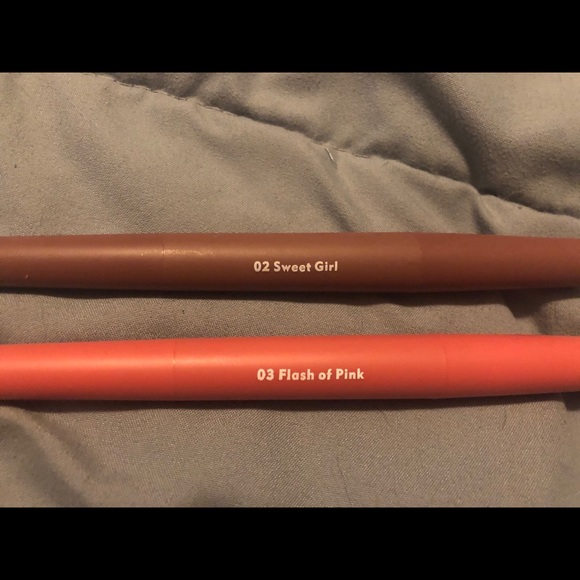 Lip Bundle - Picture 2 of 4